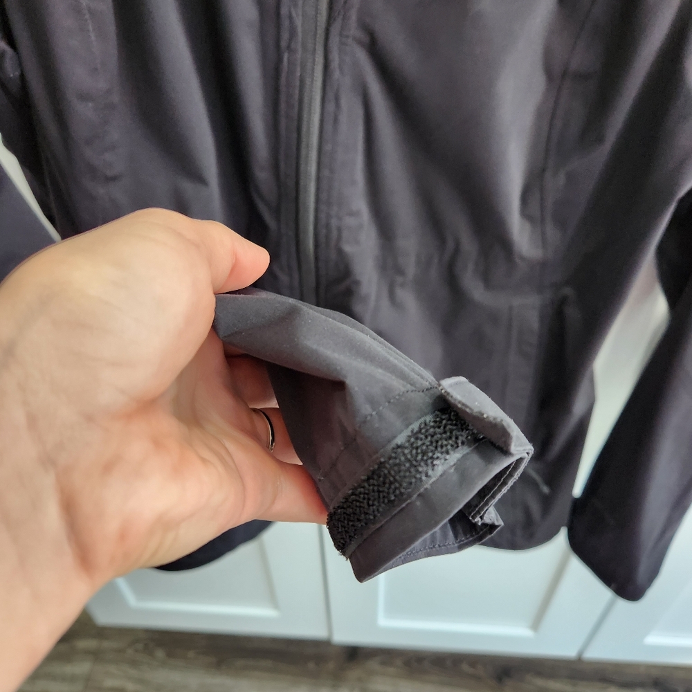 The North Face Active Stretch Rain Shell Jacket M… - image 7